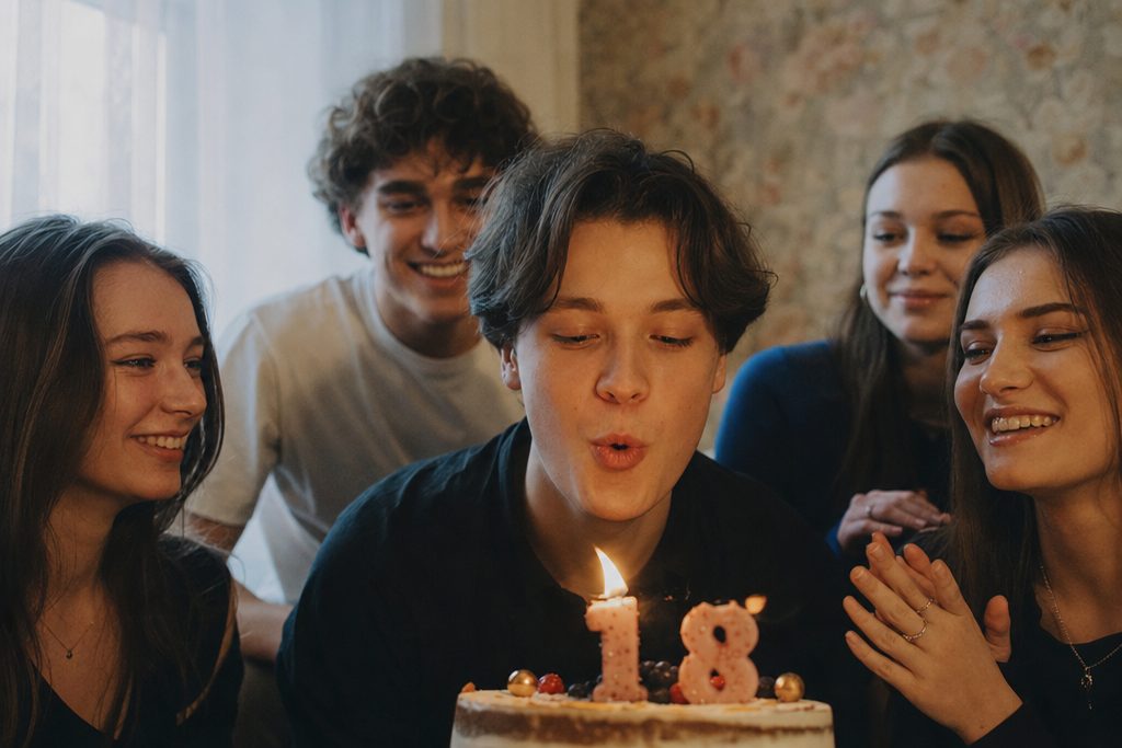 Песня на 18-летие
