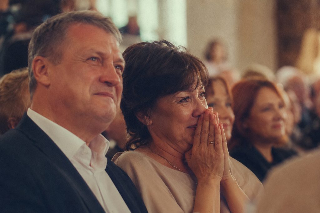 Песня родителей на выпускной в Сонграйтере